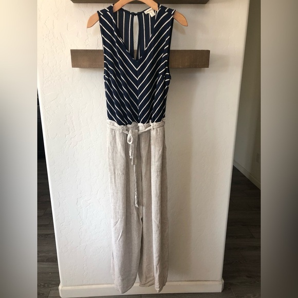 Monteau|Linen blend belted wide leg jumpsuit in Ivory & Stripes•Nautical Beachy - Picture 3 of 16
